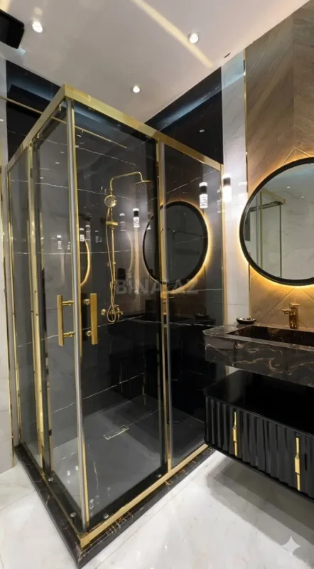 Satılır 3 otaqlı mənzil 137 m²