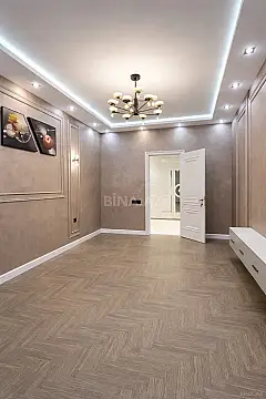 Satılır 3 otaqlı mənzil 137 m²