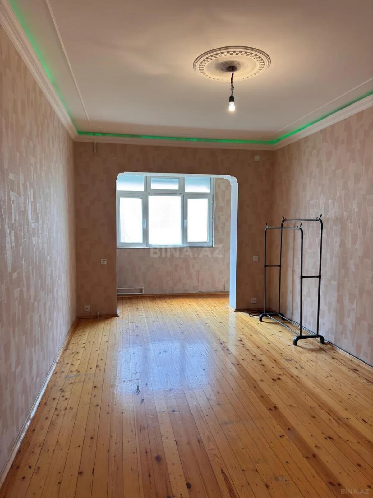 Kirayə verilir 1 otaqlı mənzil 40 m²