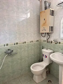 Kirayə verilir 1 otaqlı mənzil 40 m²