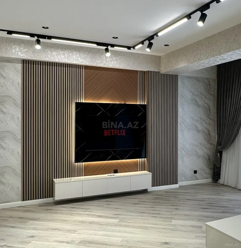 Satılır 3 otaqlı mənzil 108.2 m²