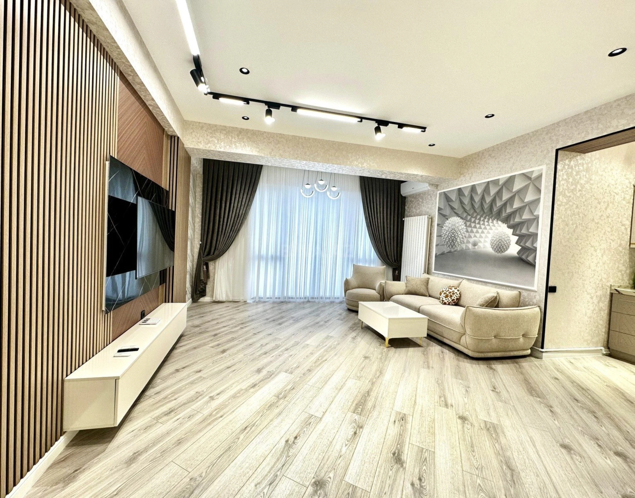 Satılır 3 otaqlı mənzil 108.2 m²