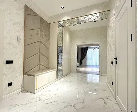Satılır 3 otaqlı mənzil 108.2 m²