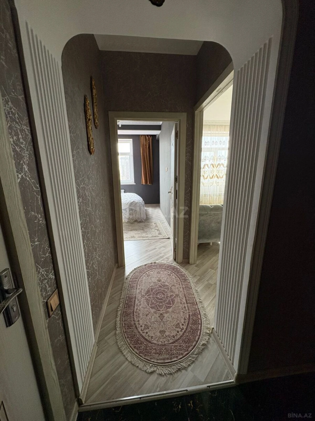 Satılır 2 otaqlı mənzil 250 m²