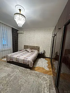 Satılır 3 otaqlı mənzil 105 m²
