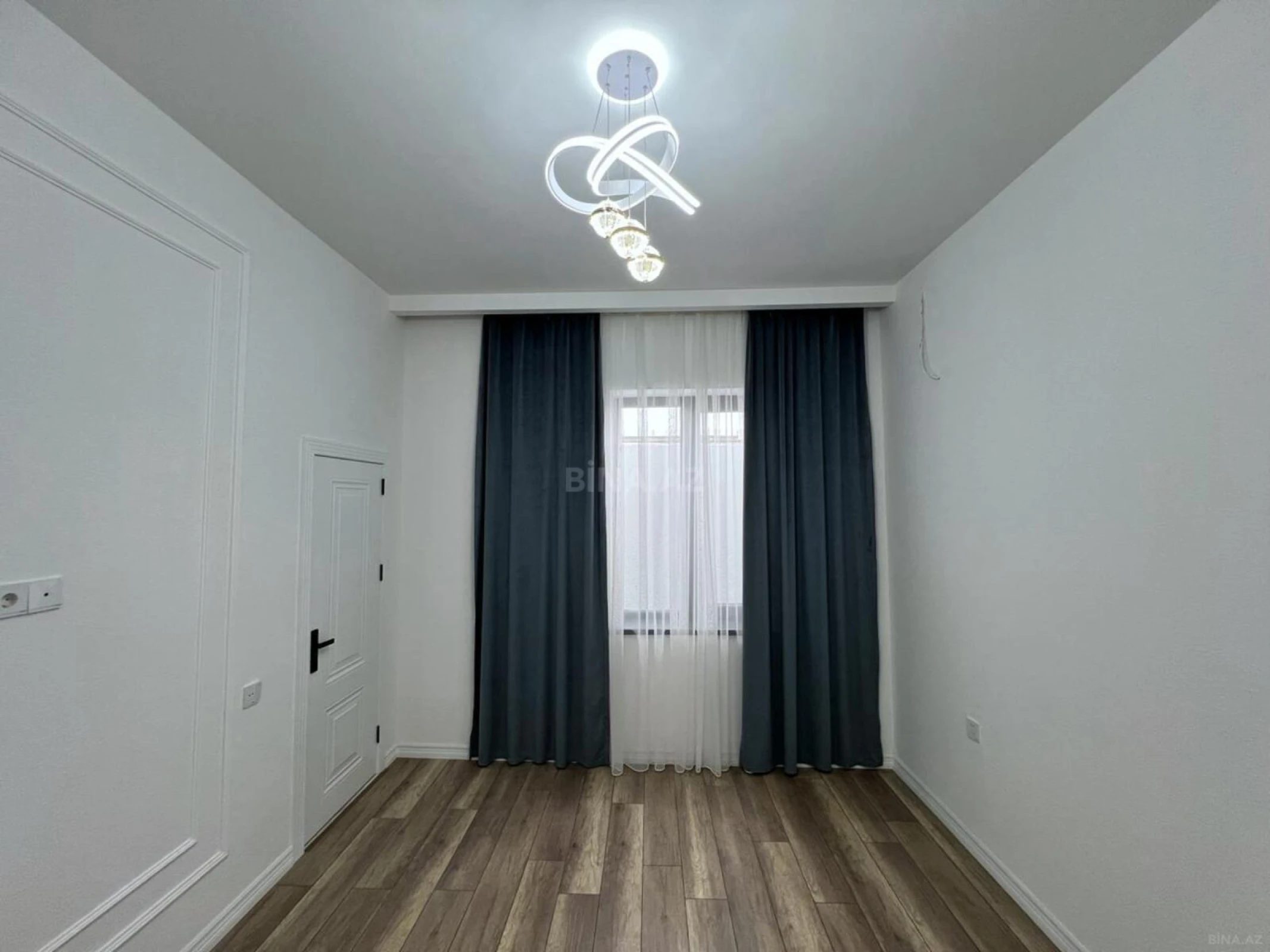 Satılır 4 otaqlı həyət evi 140 m²