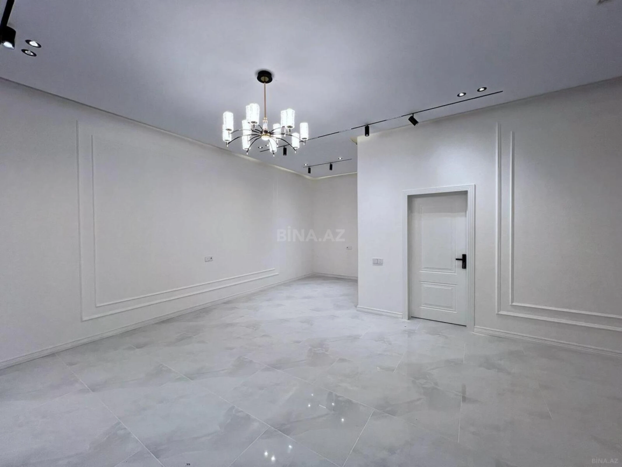 Satılır 4 otaqlı həyət evi 140 m²