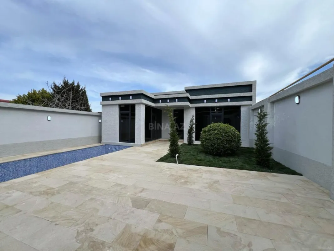 Satılır 4 otaqlı həyət evi 140 m²