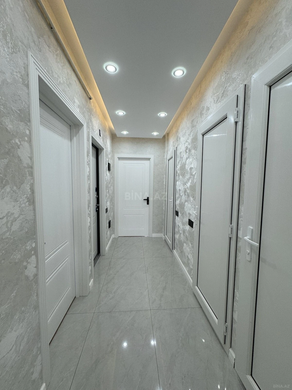 Satılır 3 otaqlı mənzil 65 m²
