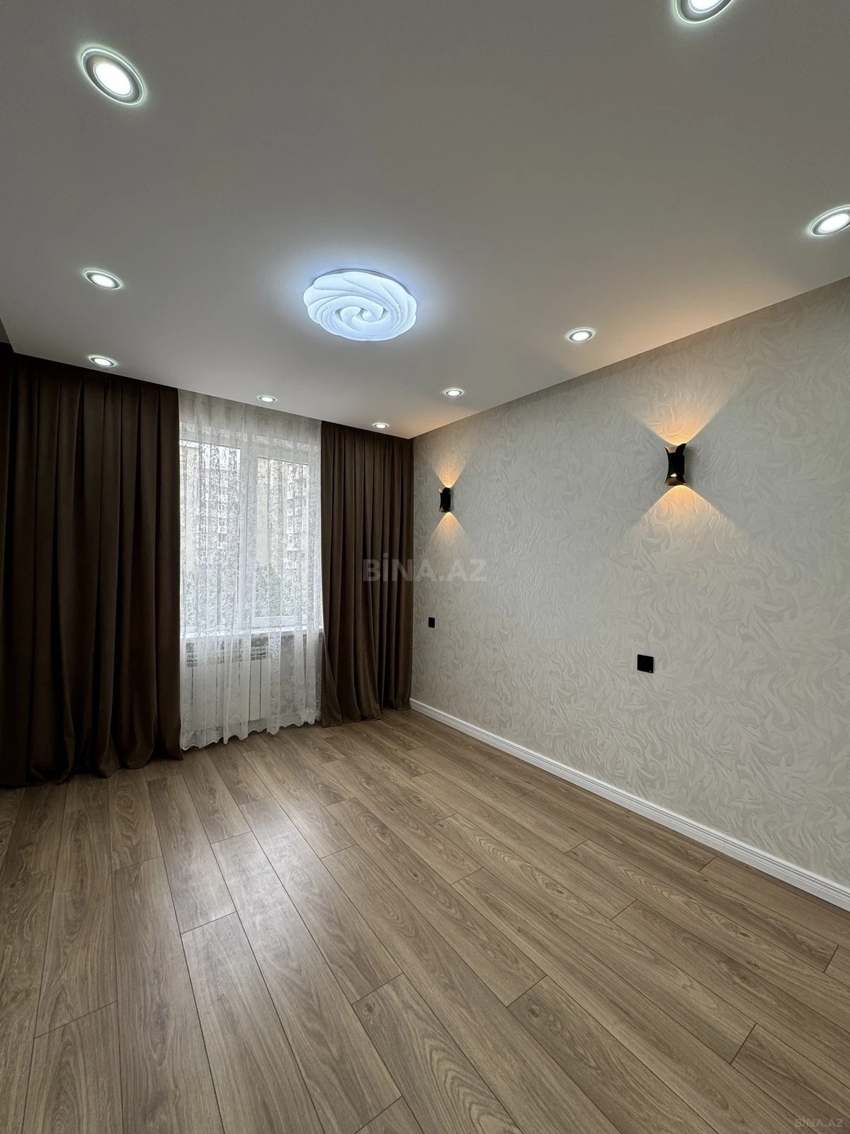 Satılır 3 otaqlı mənzil 65 m²