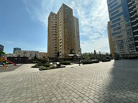 Satılır 3 otaqlı mənzil 85 m²