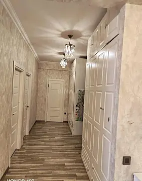 Satılır 2 otaqlı mənzil 76 m²