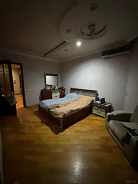 Satılır 2 otaqlı mənzil 100 m²