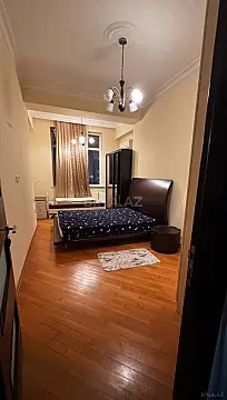 Kirayə verilir 3 otaqlı mənzil 104 m²