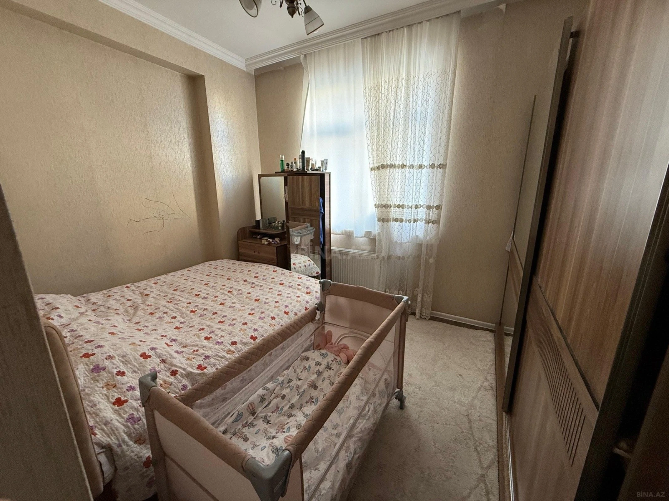 Kirayə verilir 2 otaqlı mənzil 62 m²