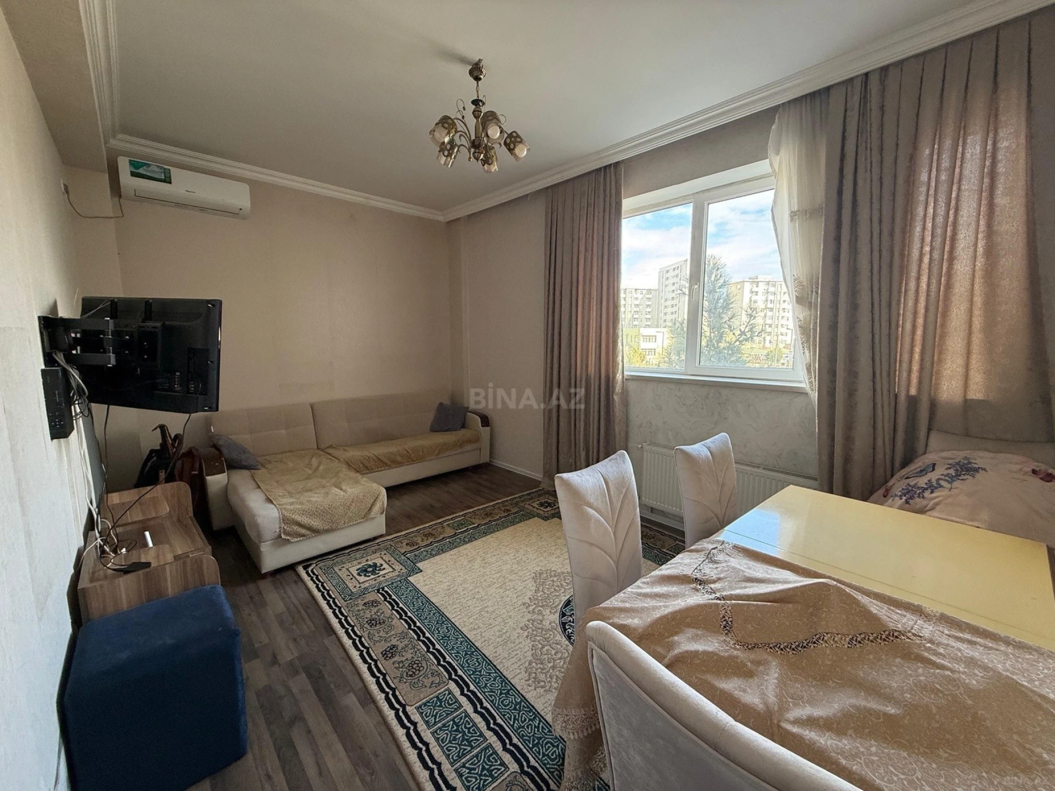 Kirayə verilir 2 otaqlı mənzil 62 m²
