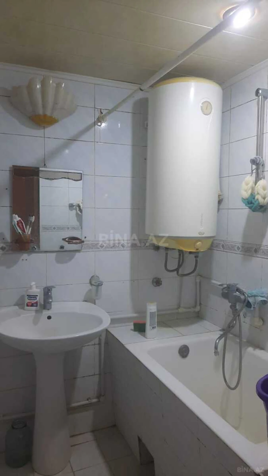 Kirayə verilir 3 otaqlı mənzil 90 m²