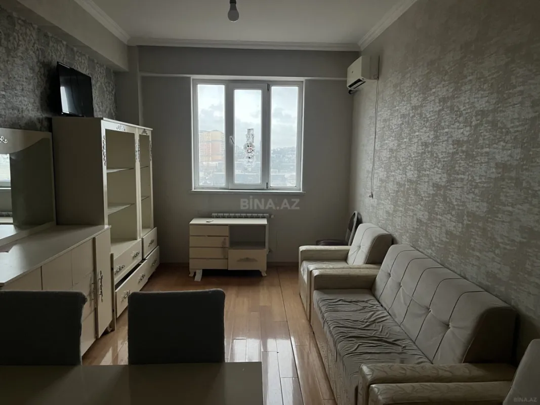 Kirayə verilir 2 otaqlı mənzil 60 m²