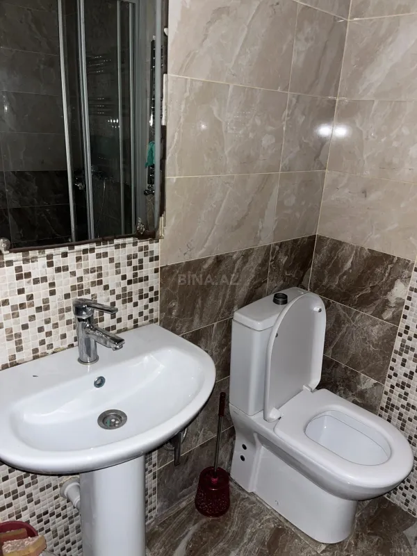 Kirayə verilir 2 otaqlı mənzil 60 m²