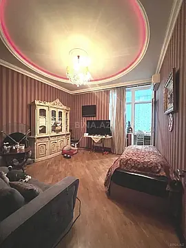 Satılır 3 otaqlı mənzil 102 m²