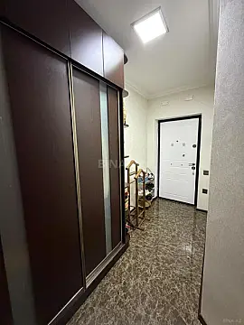 Satılır 3 otaqlı mənzil 82 m²