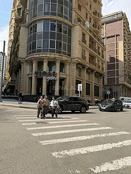 Satılır obyekt 75 m² — Bakı 75.00 m²