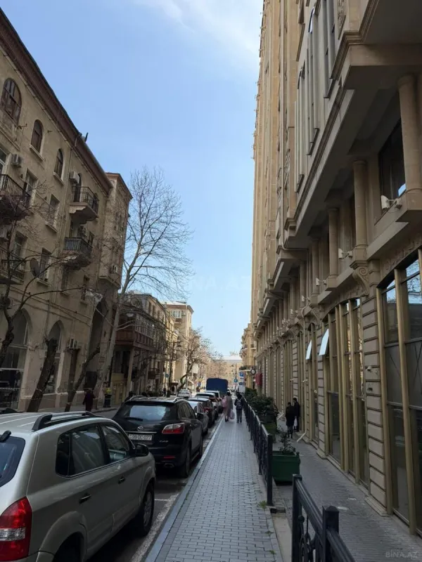 Satılır obyekt 75 m²