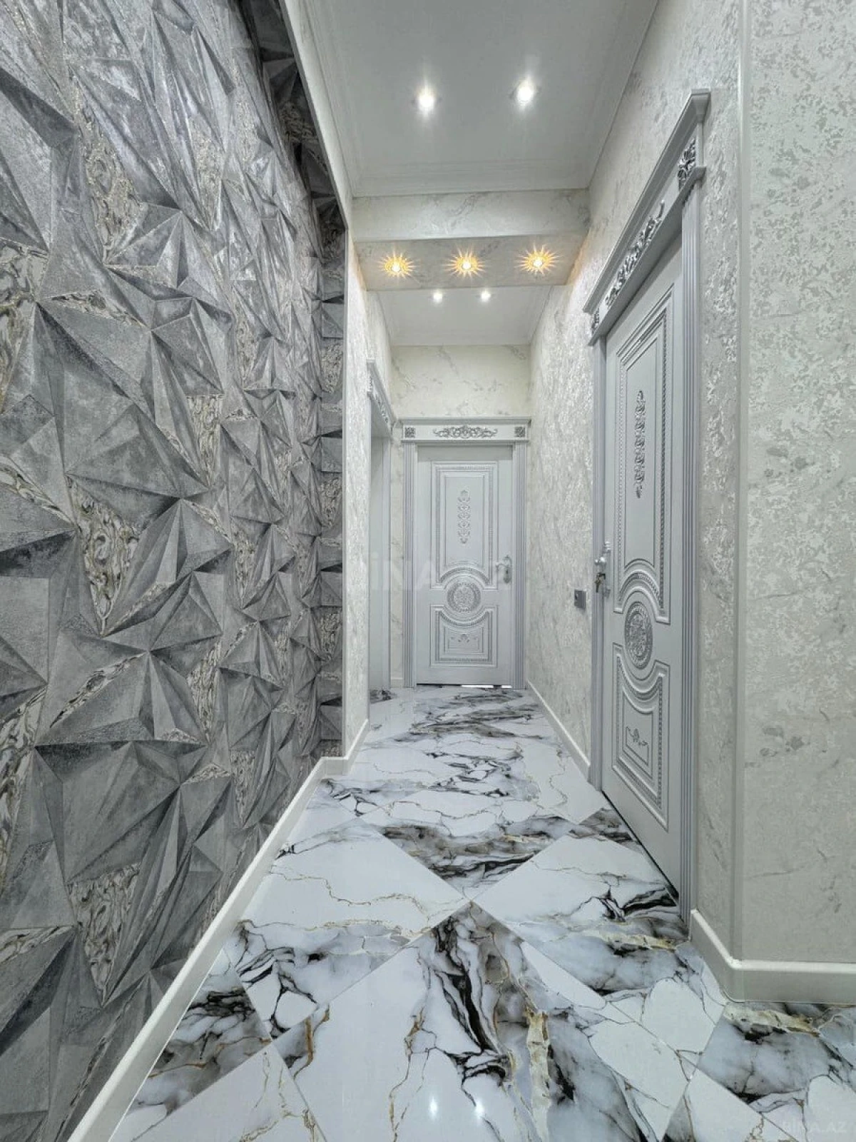 Satılır 2 otaqlı mənzil 52 m²