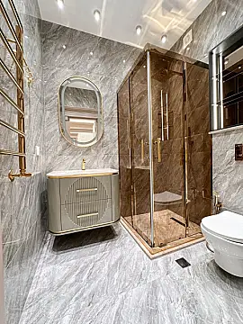 Satılır 4 otaqlı mənzil 195 m²