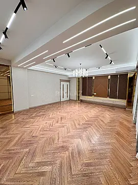 Satılır 4 otaqlı mənzil 195 m²