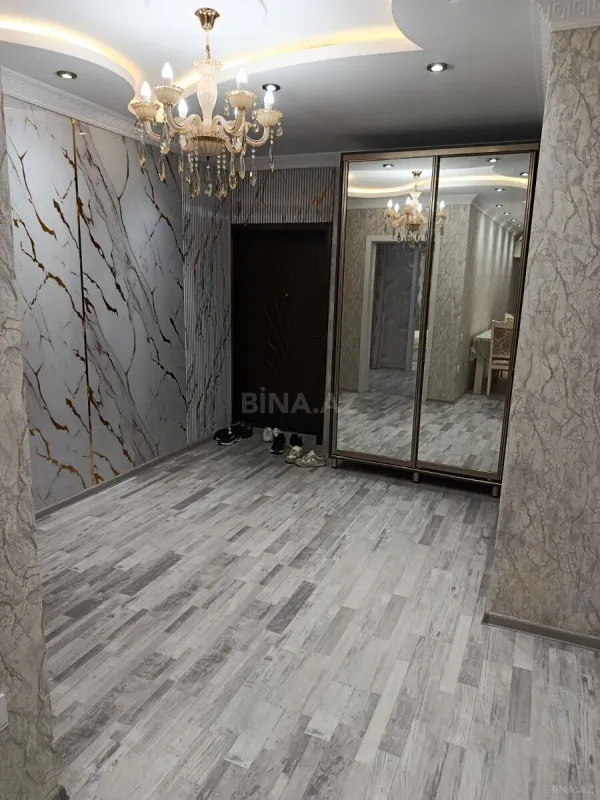 Kirayə verilir 2 otaqlı mənzil 67 m²