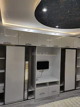 Kirayə verilir 2 otaqlı mənzil 67 m²