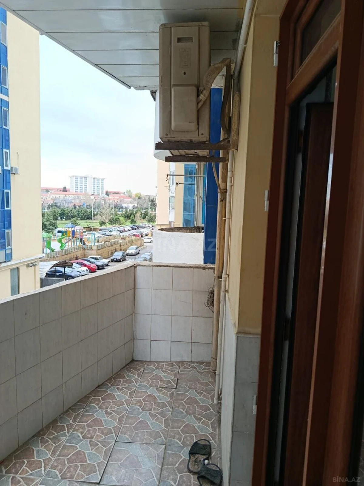 Kirayə verilir 2 otaqlı mənzil 67 m²