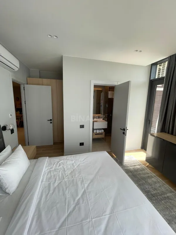 Kirayə verilir 3 otaqlı mənzil 140 m²