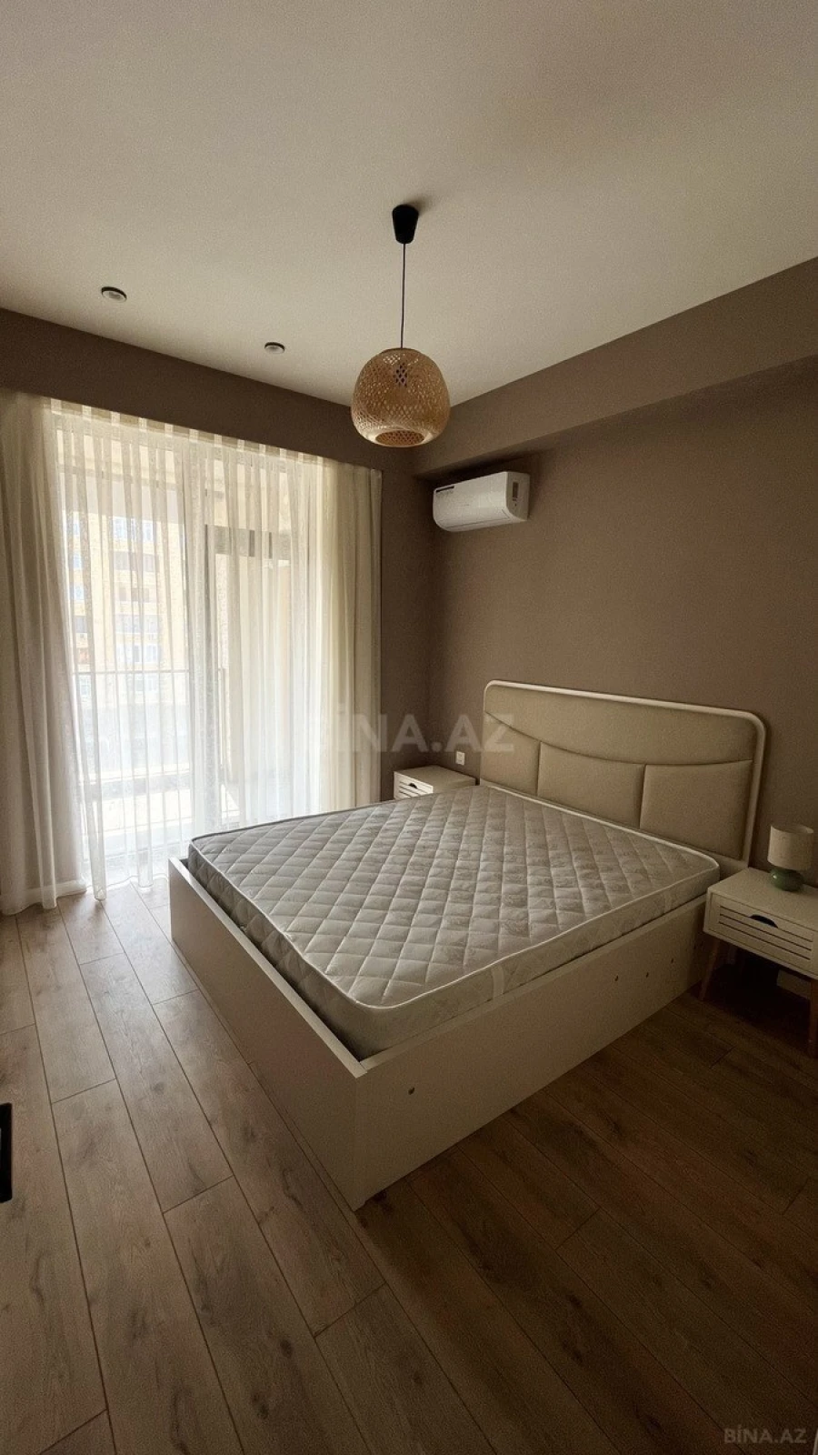 Kirayə verilir 2 otaqlı mənzil 60 m²