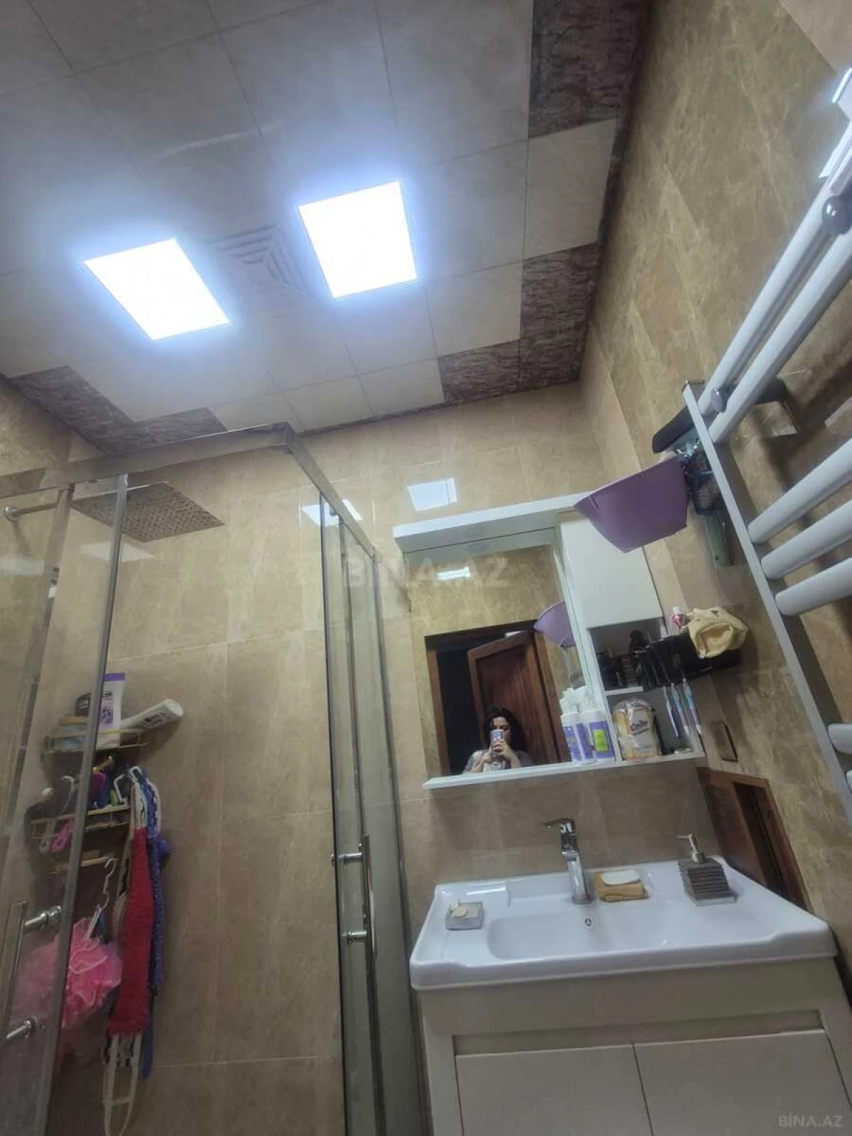 Kirayə verilir 2 otaqlı mənzil 68 m²