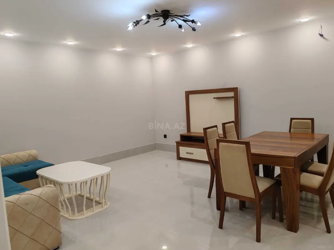 Kirayə verilir 3 otaqlı mənzil 105 m²