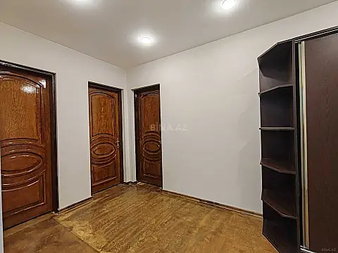 Kirayə verilir 3 otaqlı mənzil 105 m²