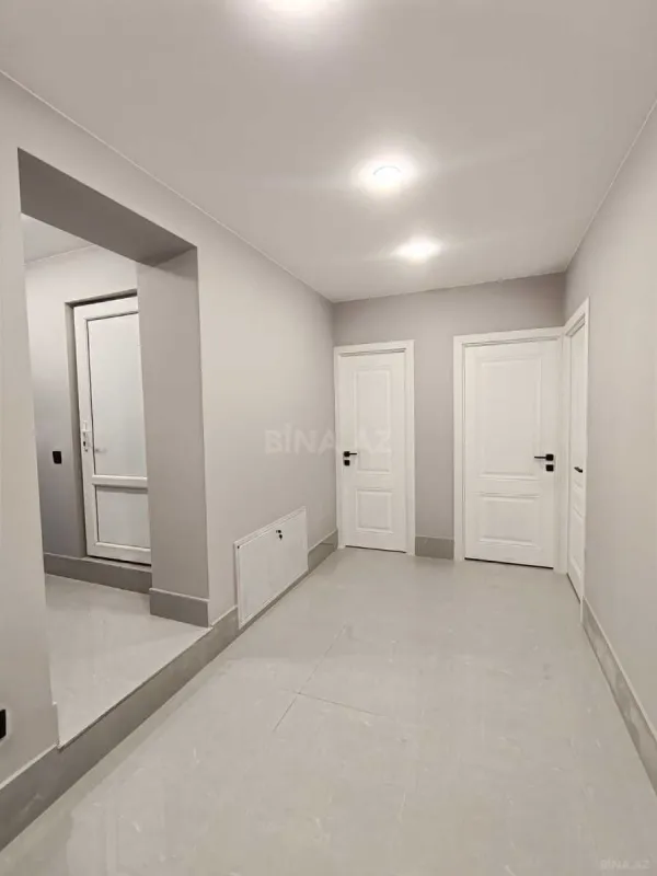 Kirayə verilir 3 otaqlı mənzil 105 m²