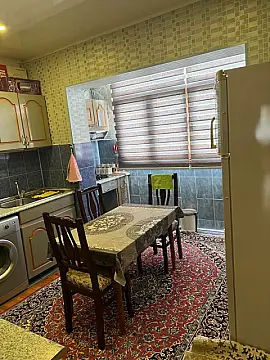 Satılır 4 otaqlı mənzil 110 m²