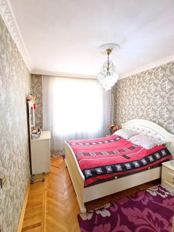 Satılır 3 otaqlı mənzil 80 m²