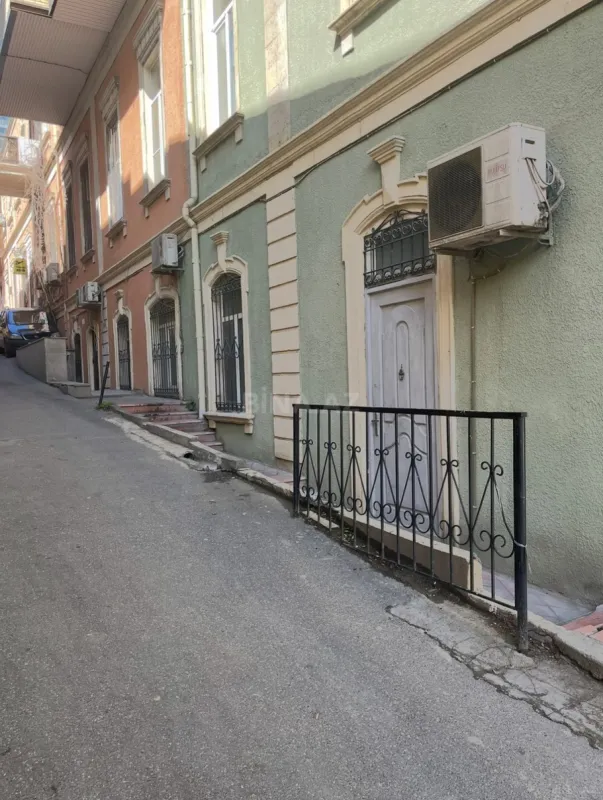 Satılır 3 otaqlı mənzil 65 m²