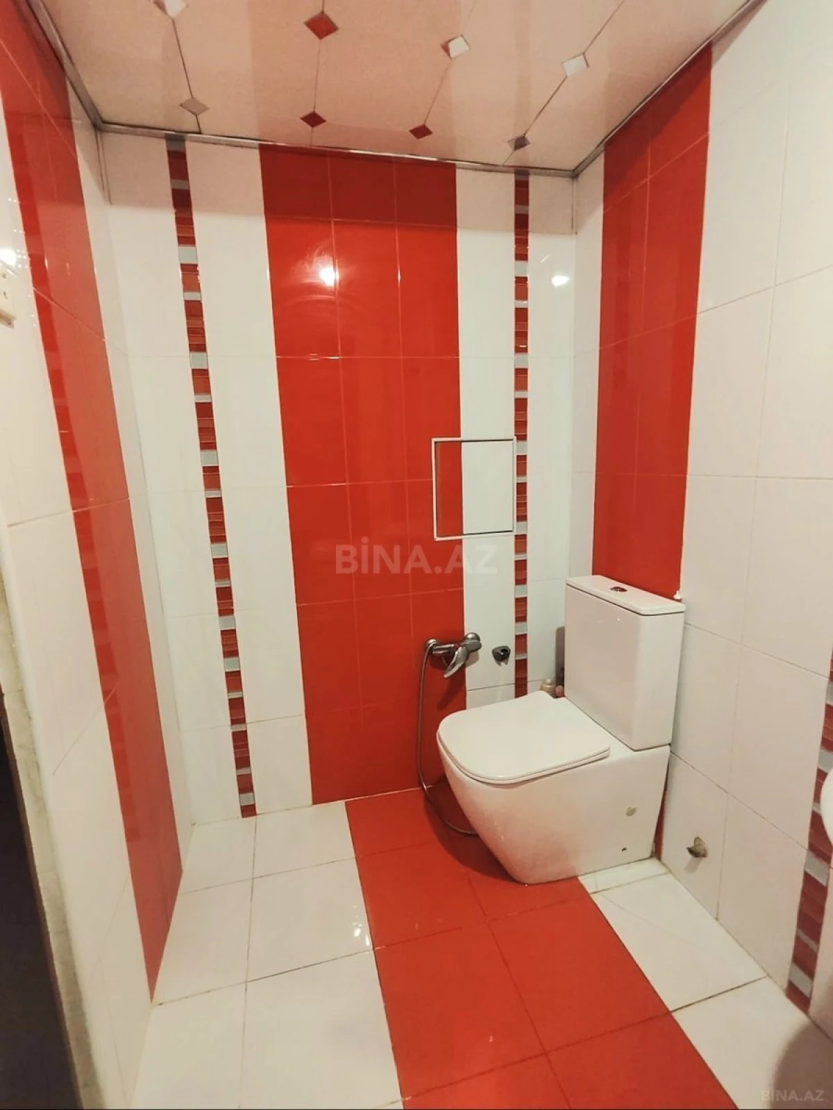 Satılır 2 otaqlı mənzil 55.7 m²