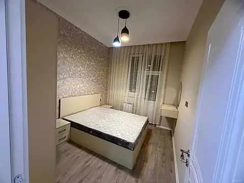 Kirayə verilir 2 otaqlı mənzil 50 m²