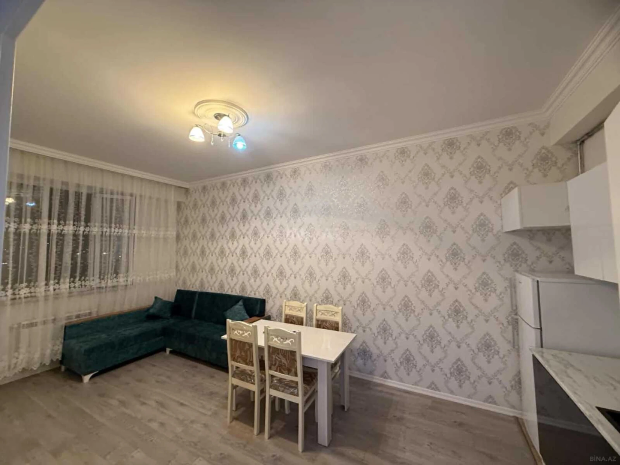 Kirayə verilir 2 otaqlı mənzil 50 m²