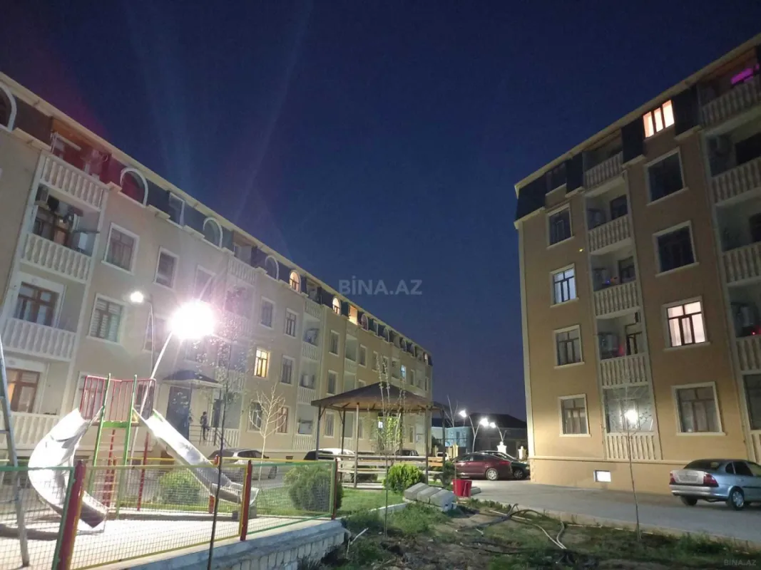 Satılır 1 otaqlı mənzil 42 m²