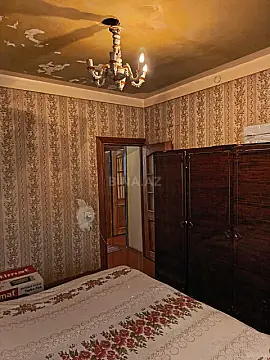 Satılır 4 otaqlı mənzil 110 m²
