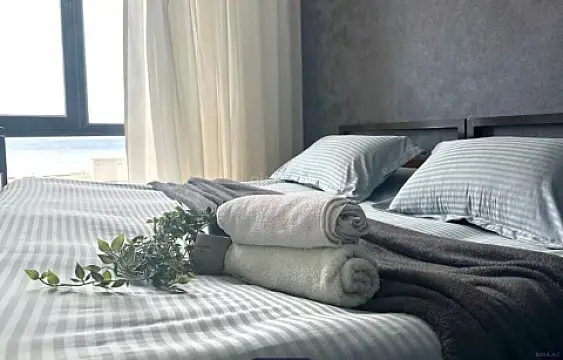 Kirayə verilir 2 otaqlı mənzil 65 m²