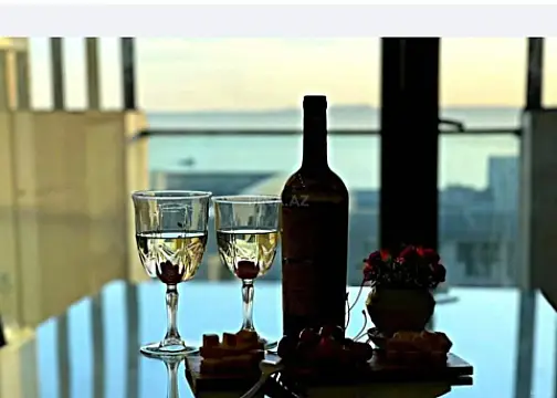 Kirayə verilir 2 otaqlı mənzil 65 m²