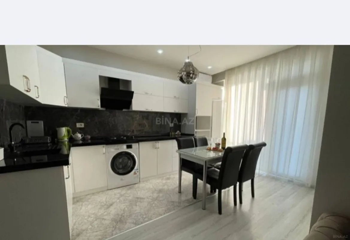 Kirayə verilir 2 otaqlı mənzil 65 m²